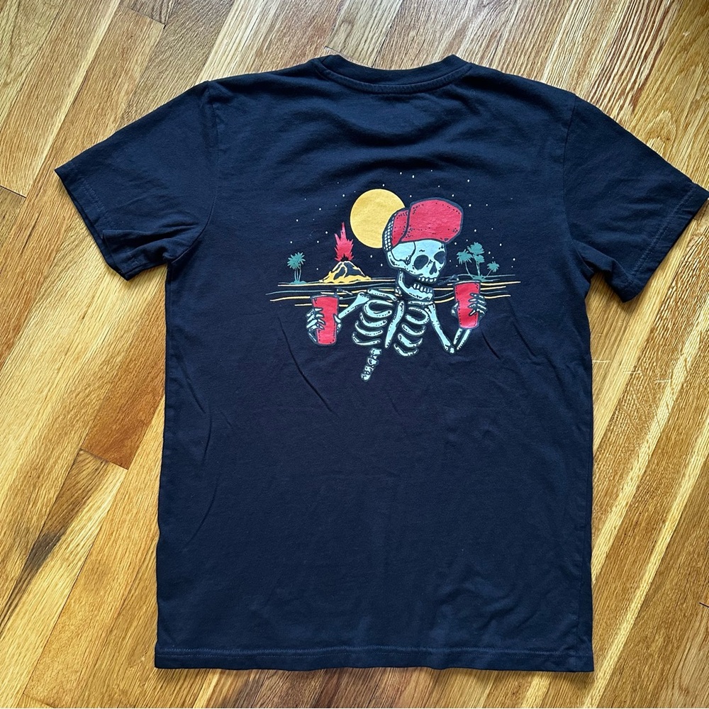 Taco Tuesday Men's Small Black Skeleton Volcano Graphic T Shirt Cotton